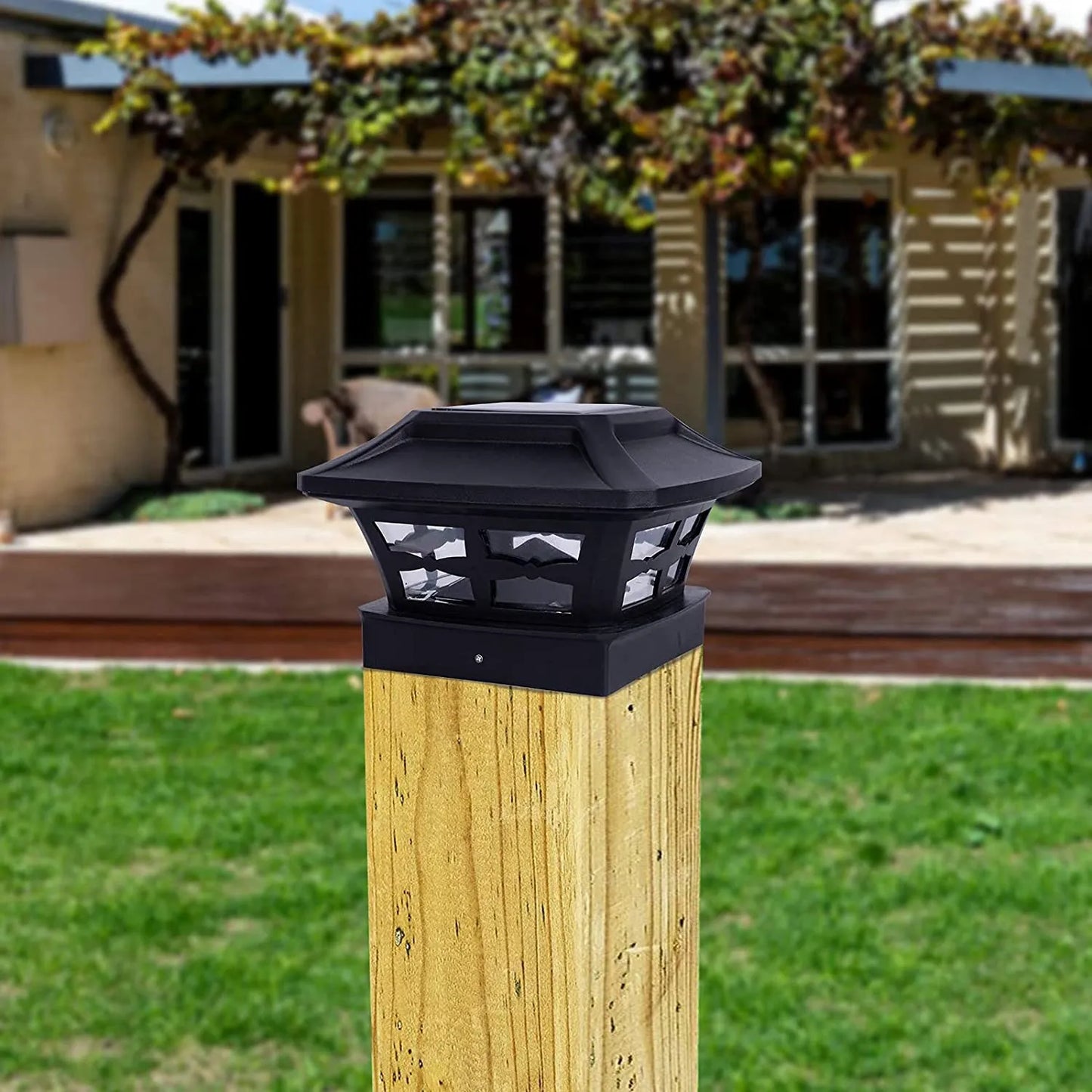 Flex fit Solar powered post light